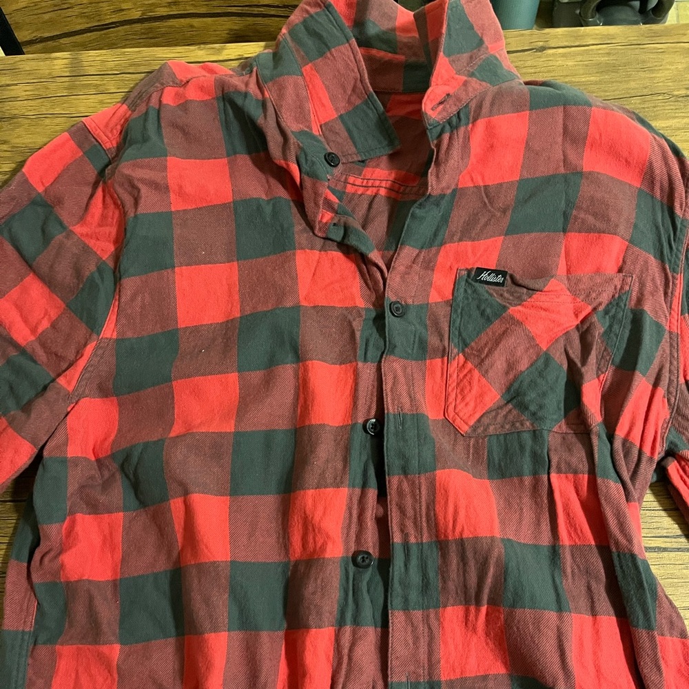 Hollister plaid shirt